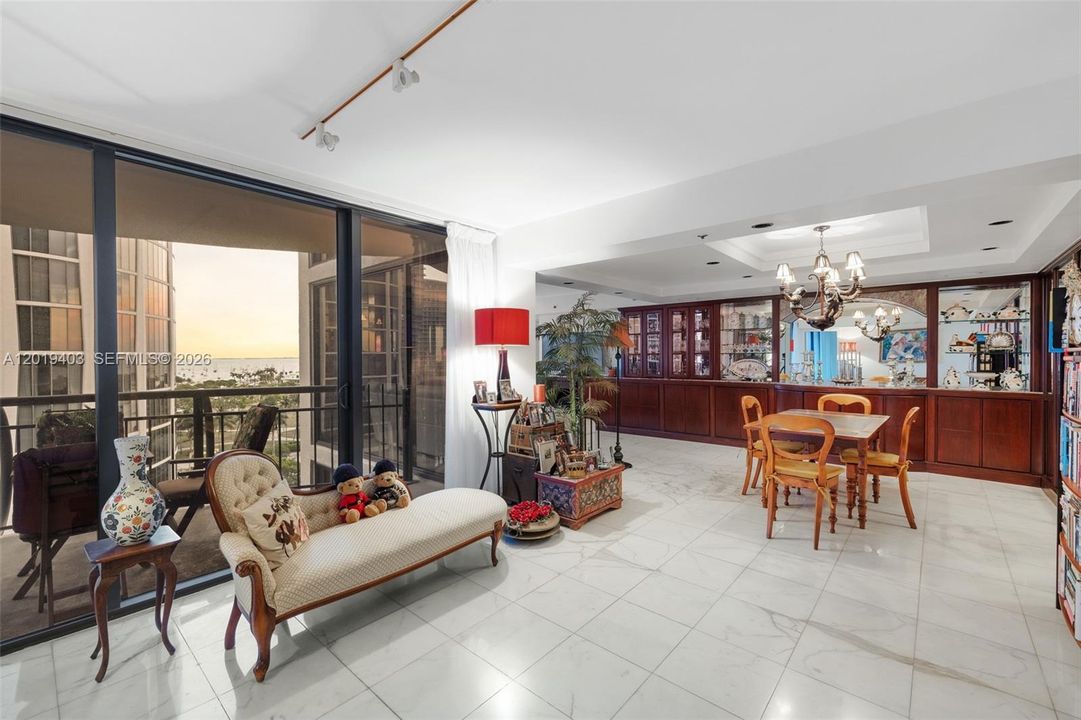 For Sale: $1,750,000 (3 beds, 3 baths, 1682 Square Feet)