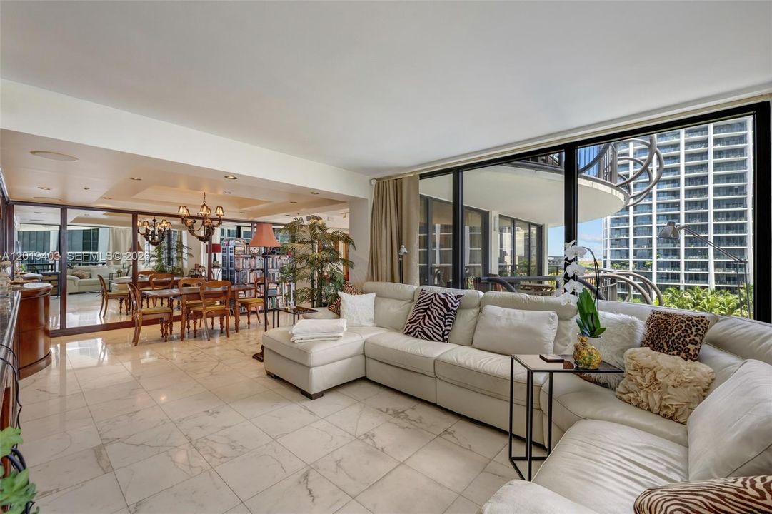 For Sale: $1,750,000 (3 beds, 3 baths, 1682 Square Feet)