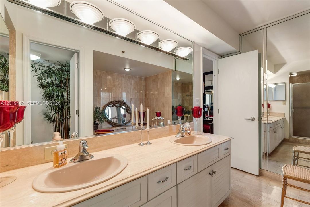 For Sale: $1,750,000 (3 beds, 3 baths, 1682 Square Feet)