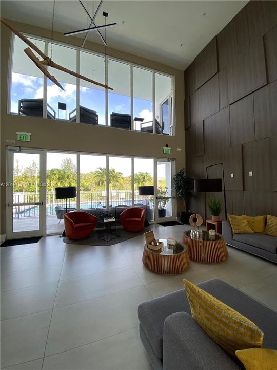 Active With Contract: $4,300 (3 beds, 3 baths, 1743 Square Feet)
