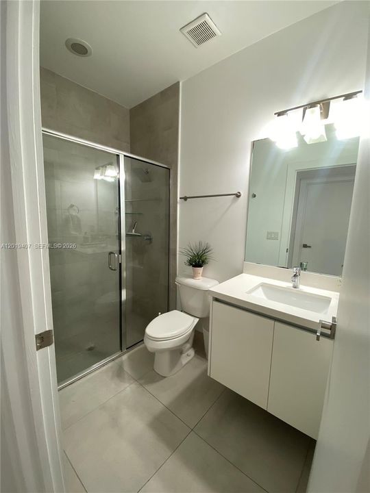 Active With Contract: $4,300 (3 beds, 3 baths, 1743 Square Feet)