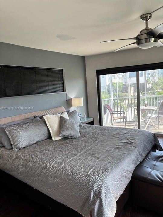 For Sale: $399,500 (2 beds, 2 baths, 1473 Square Feet)