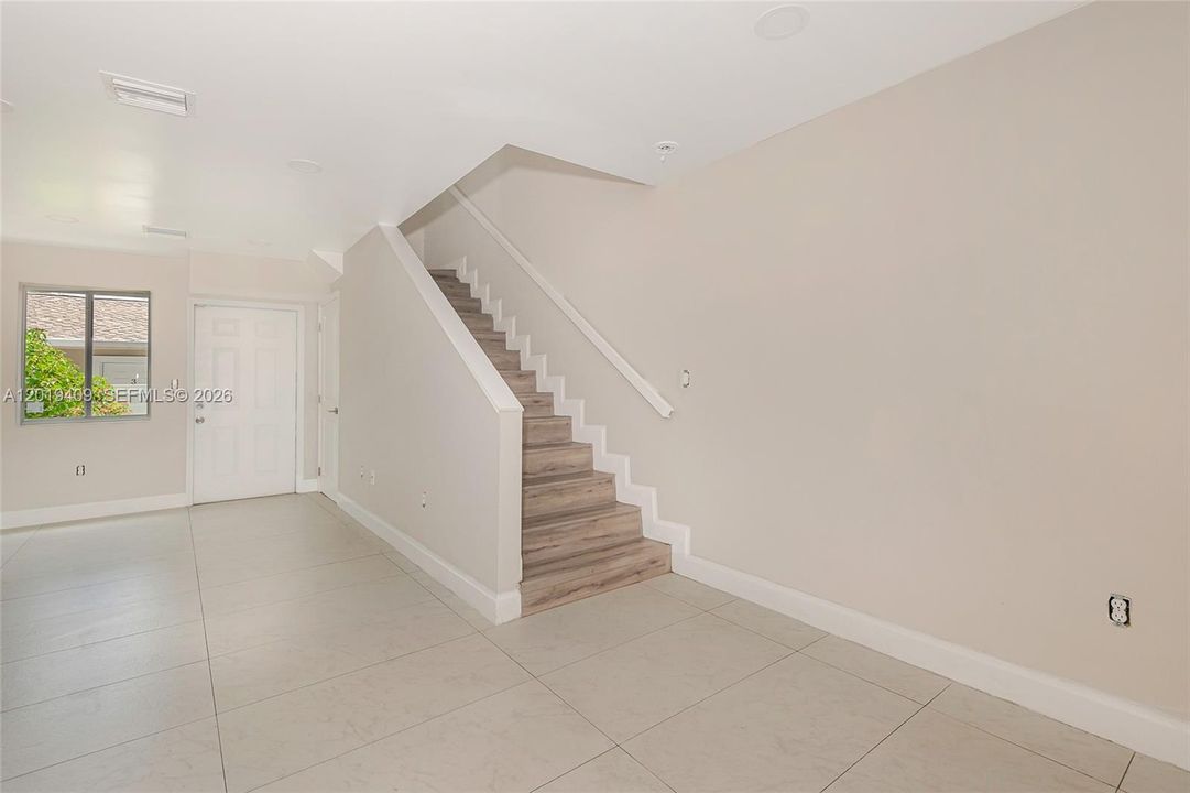 For Sale: $1,599,000 (0 beds, 0 baths, 1032 Square Feet)