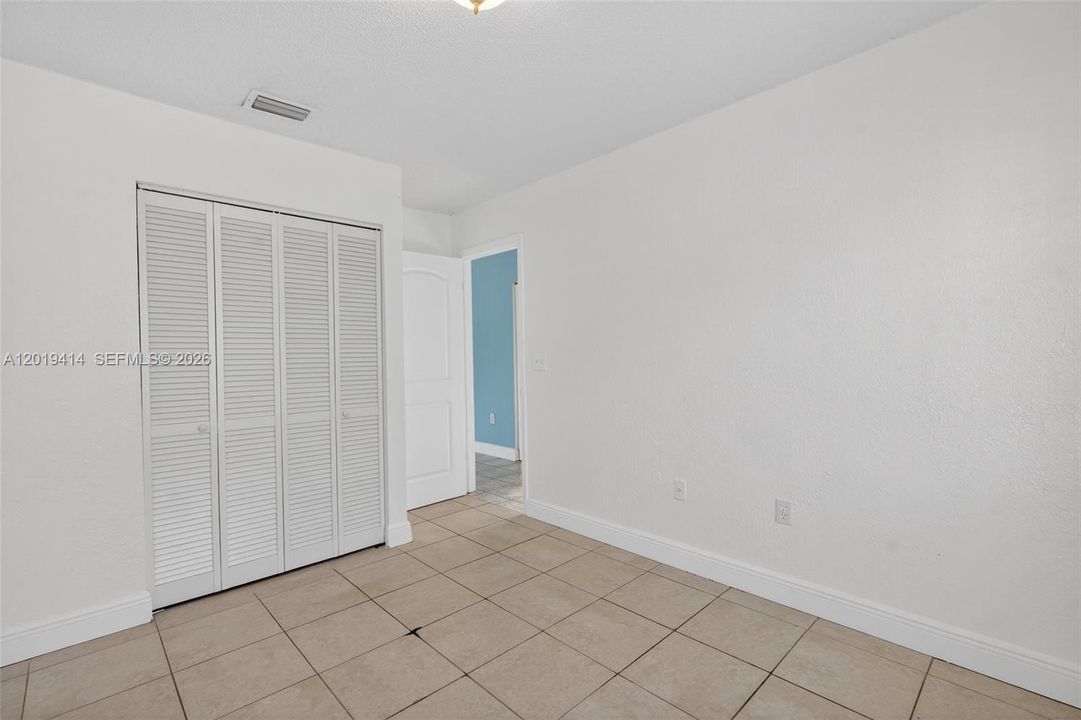 For Rent: $3,200 (3 beds, 2 baths, 1185 Square Feet)