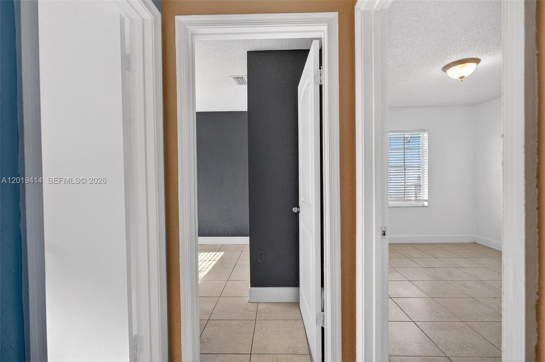 For Rent: $3,200 (3 beds, 2 baths, 1185 Square Feet)