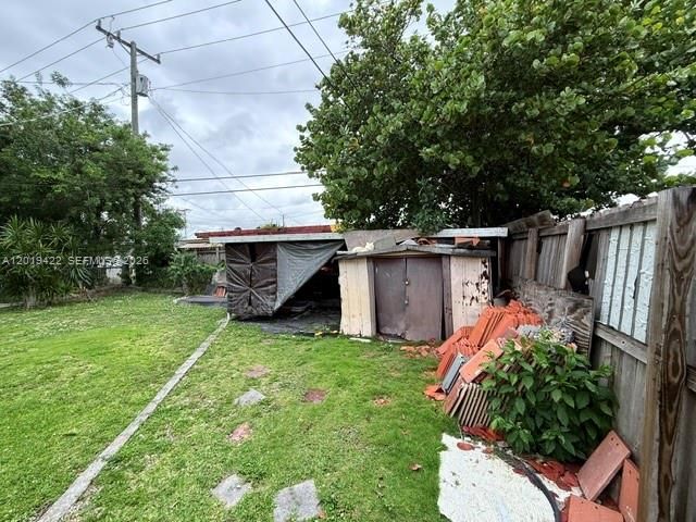 9385 storage sheds