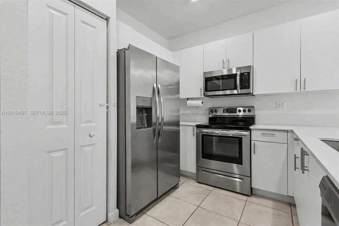 En Venta: $527,770 (4 camas, 2 baños, 1773 Pies cuadrados)