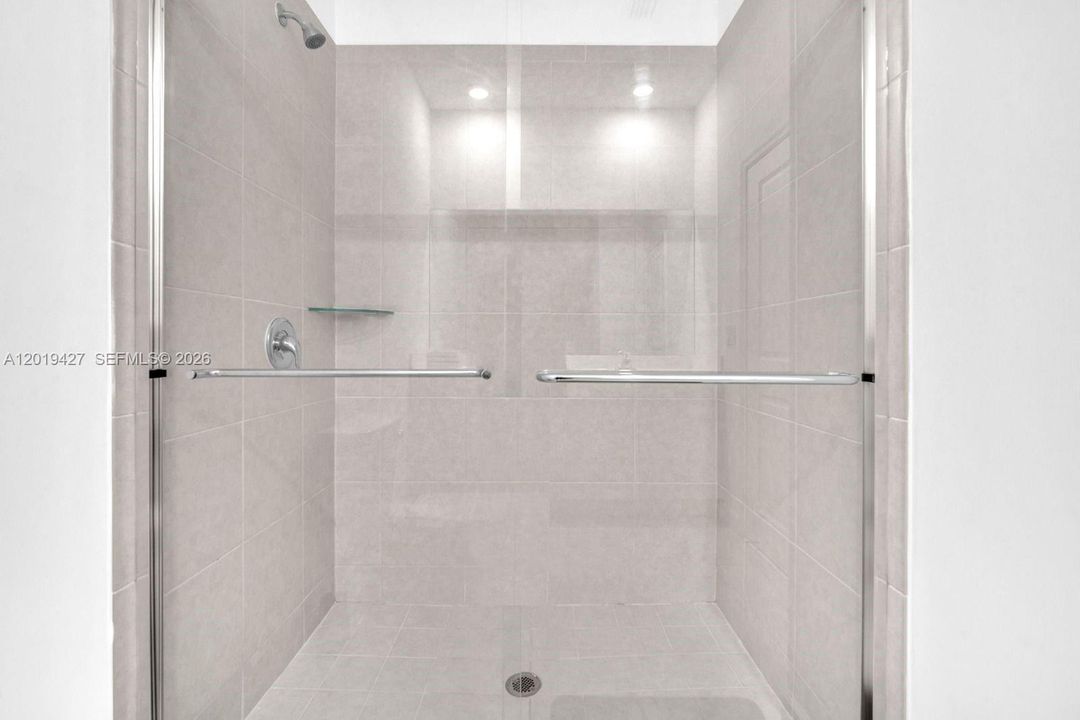 En Venta: $527,770 (4 camas, 2 baños, 1773 Pies cuadrados)