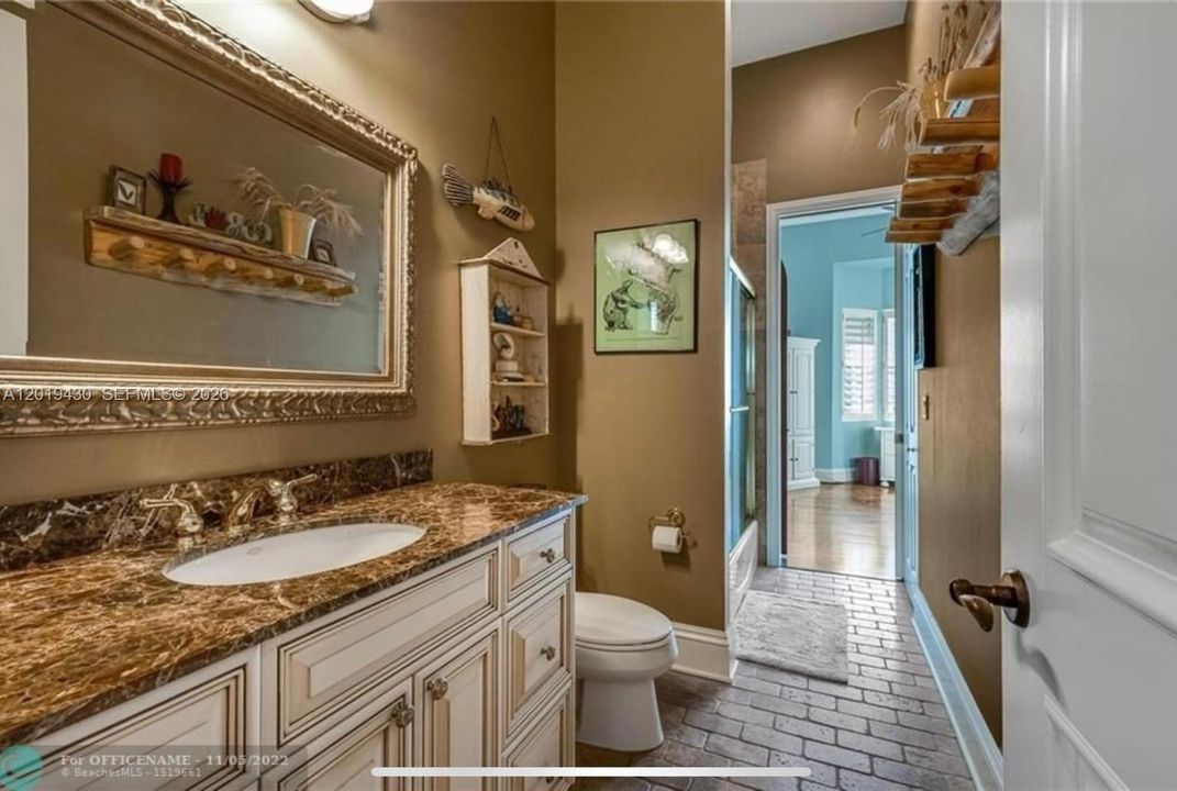 En Venta: $2,745,000 (6 camas, 4 baños, 3576 Pies cuadrados)