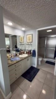 Primary bath dressing area with single sink