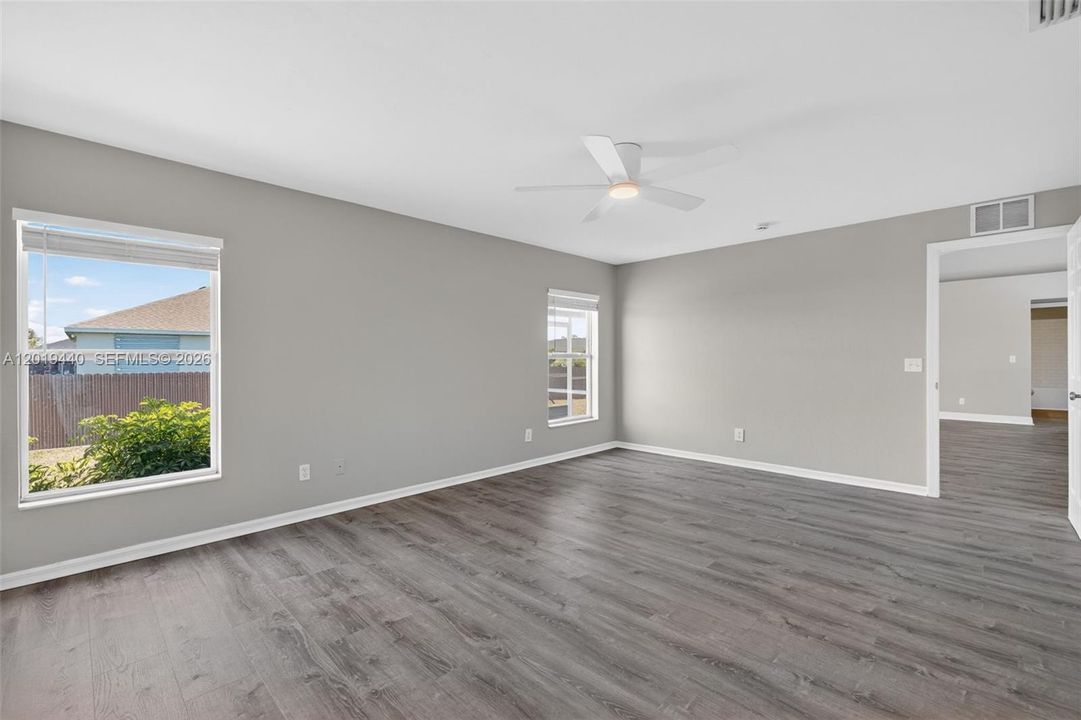 Light & Bright Primary Suite