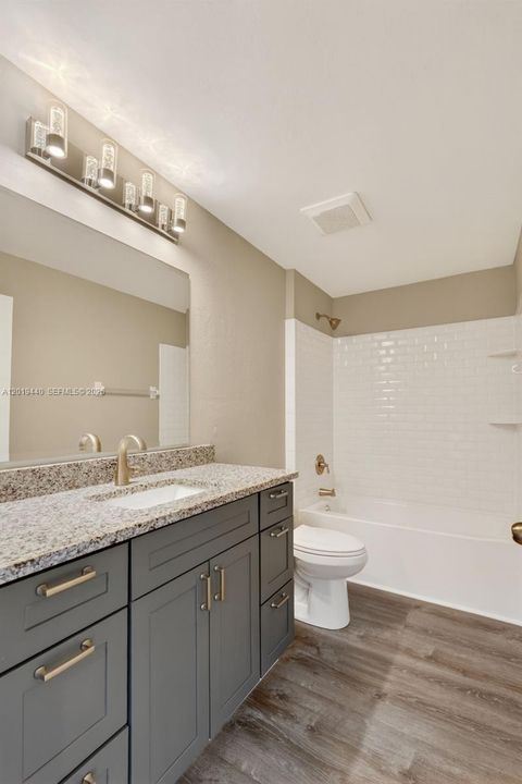 2nd BA w/Granite Countertop & Modern Lighting