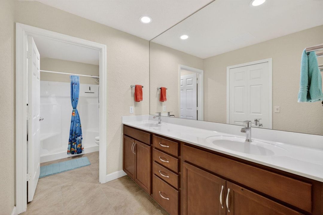33-web-or-mls-3A5A4344