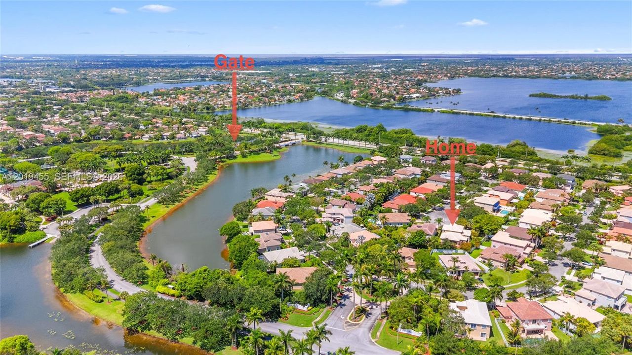 На продажу: $849,900 (4 спален, 2 ванн, 2521 Квадратных фут)