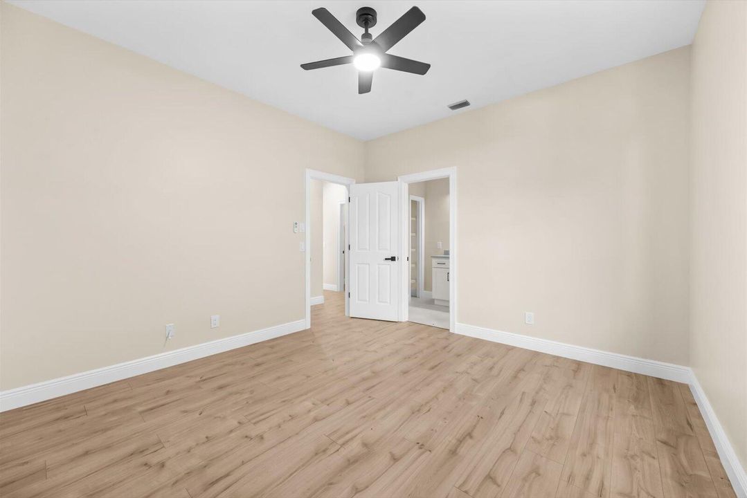 Guest Room 2