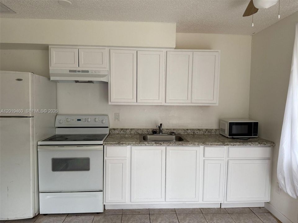For Rent: $1,100 (1 beds, 1 baths, 0 Square Feet)