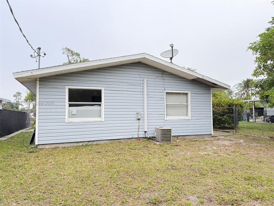 For Rent: $1,100 (1 beds, 1 baths, 0 Square Feet)