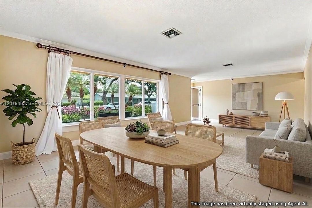 For Sale: $675,000 (4 beds, 2 baths, 1822 Square Feet)