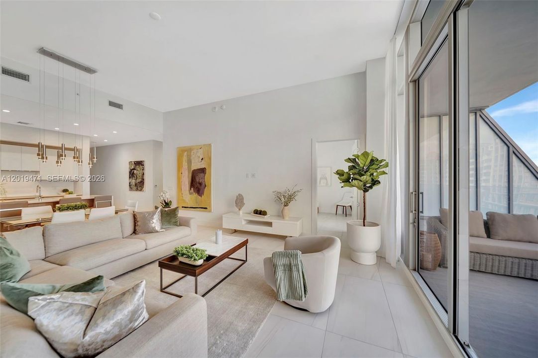 For Sale: $2,000,000 (2 beds, 2 baths, 1420 Square Feet)