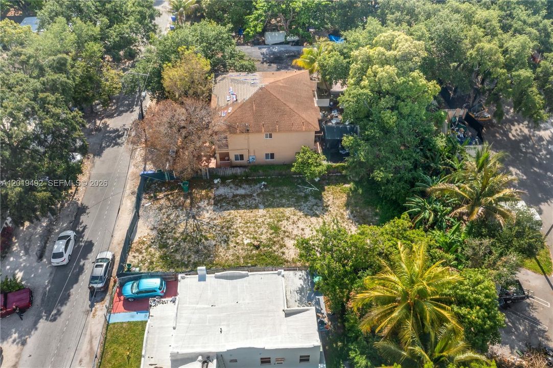 For Sale: $379,000 (0.10 acres)
