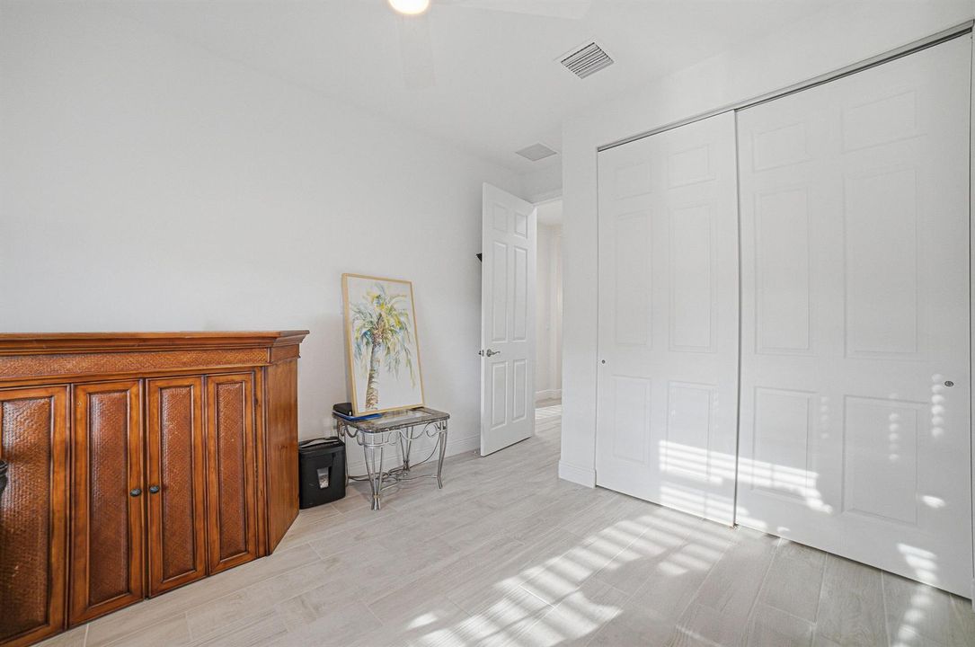 Bedroom3-B