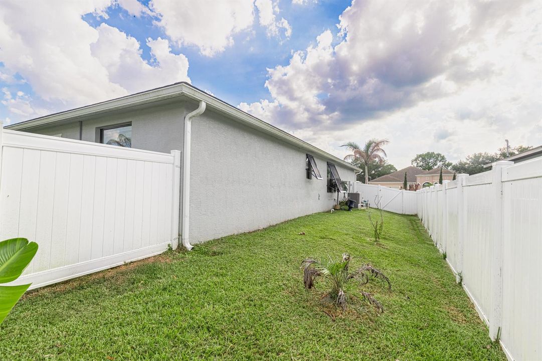 Backyard-Right Side