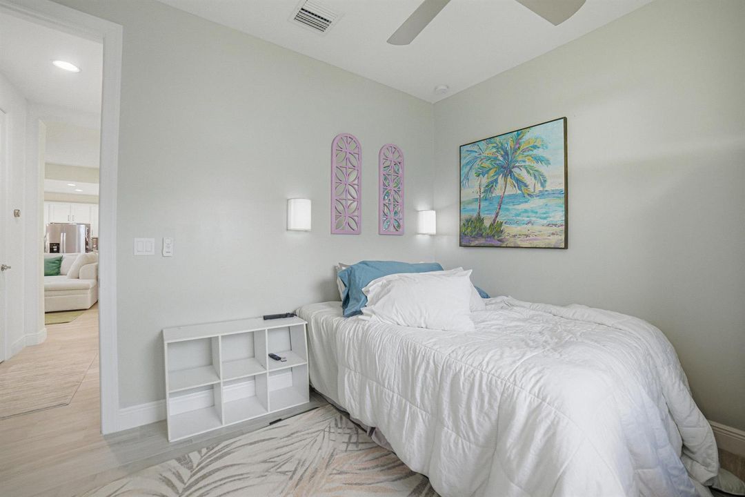 Bedroom1-B