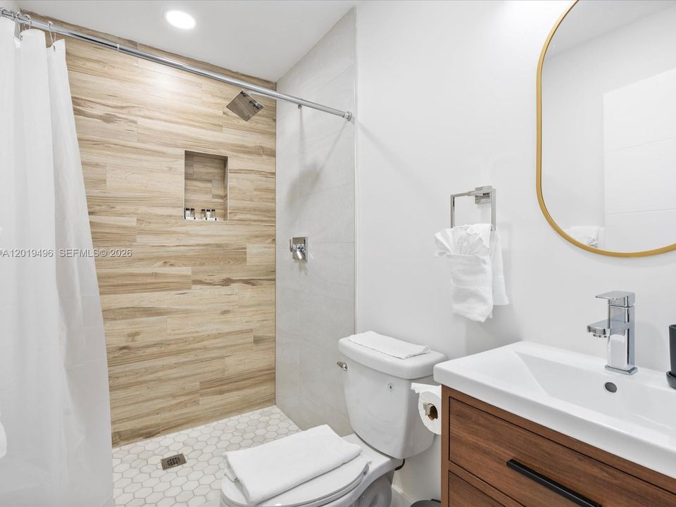 En Renta: $3,799 (4 camas, 2 baños, 1354 Pies cuadrados)