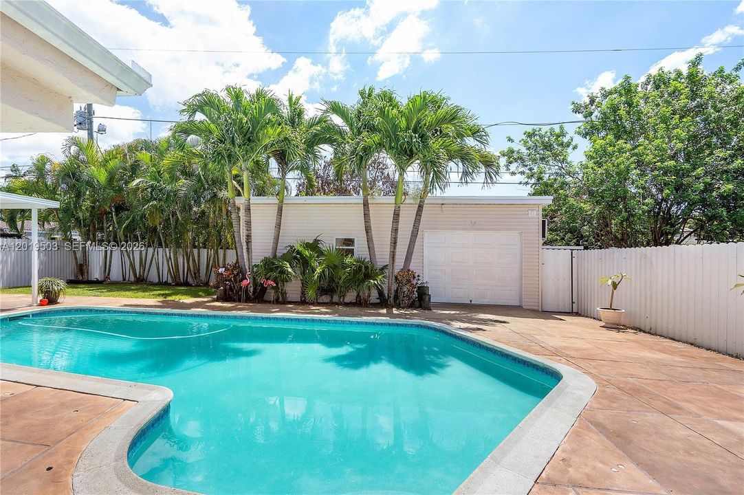En Renta: $3,999 (3 camas, 2 baños, 1506 Pies cuadrados)