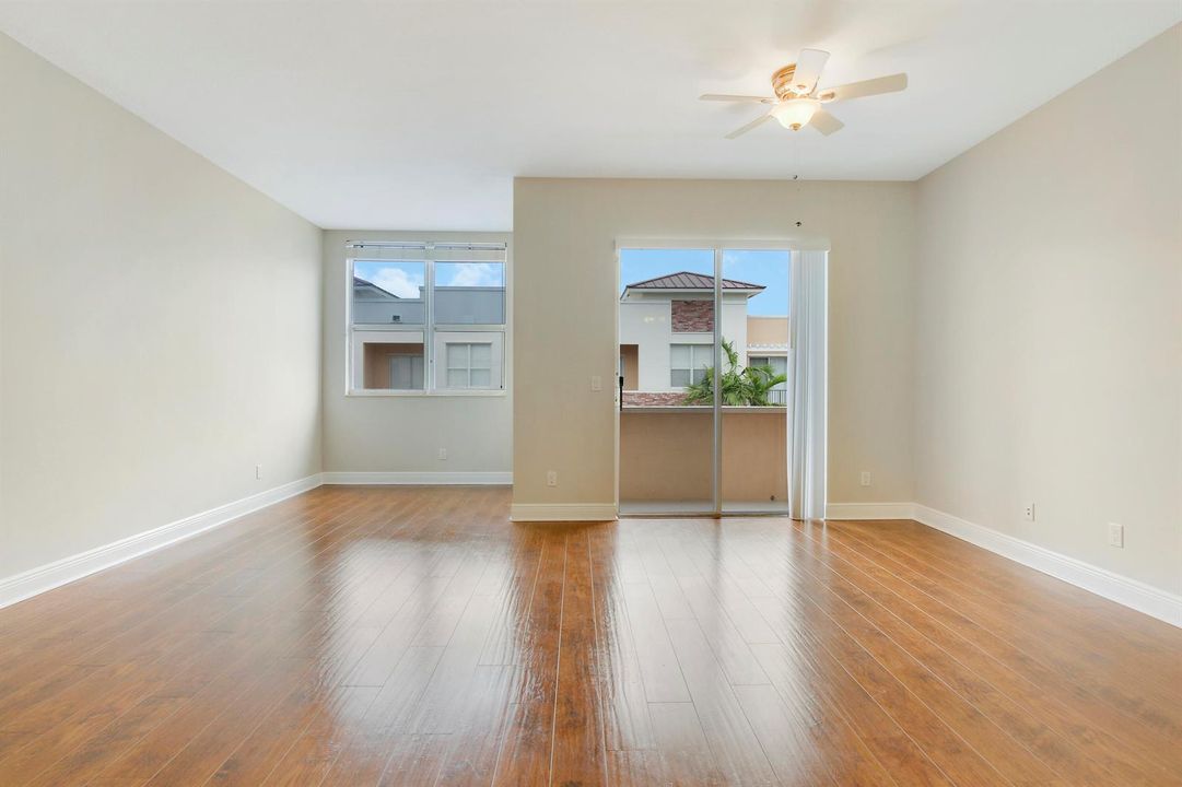 House2-28