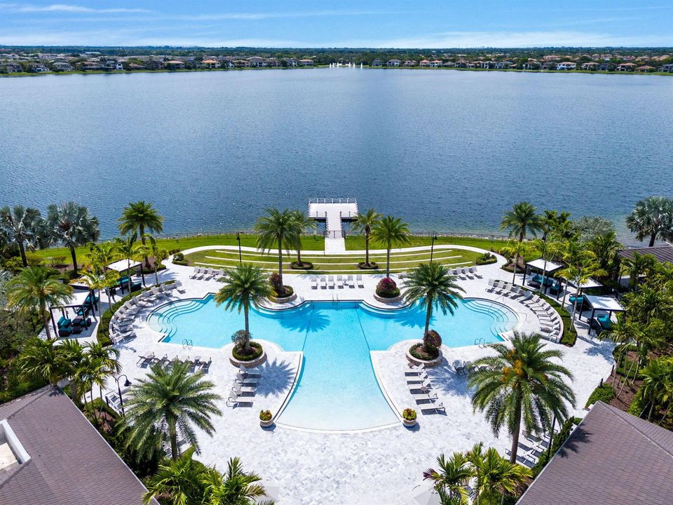 Resort-Style Clubhouse