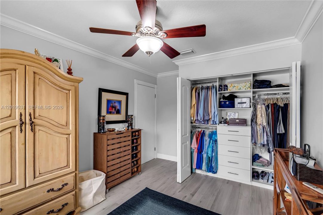 待售: $840,000 (3 贝兹, 2 浴室, 1839 平方英尺)
