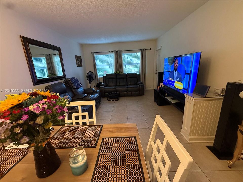 En Venta: $90,000 (1 camas, 1 baños, 684 Pies cuadrados)