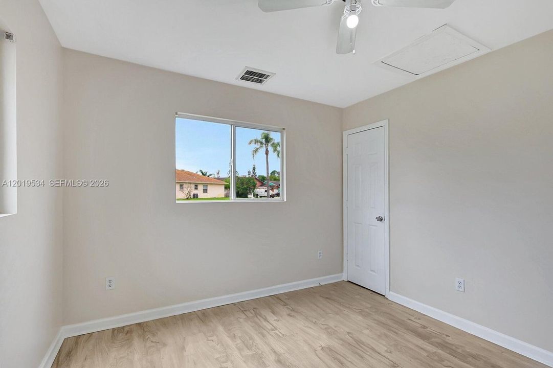 For Rent: $2,100 (2 beds, 2 baths, 800 Square Feet)