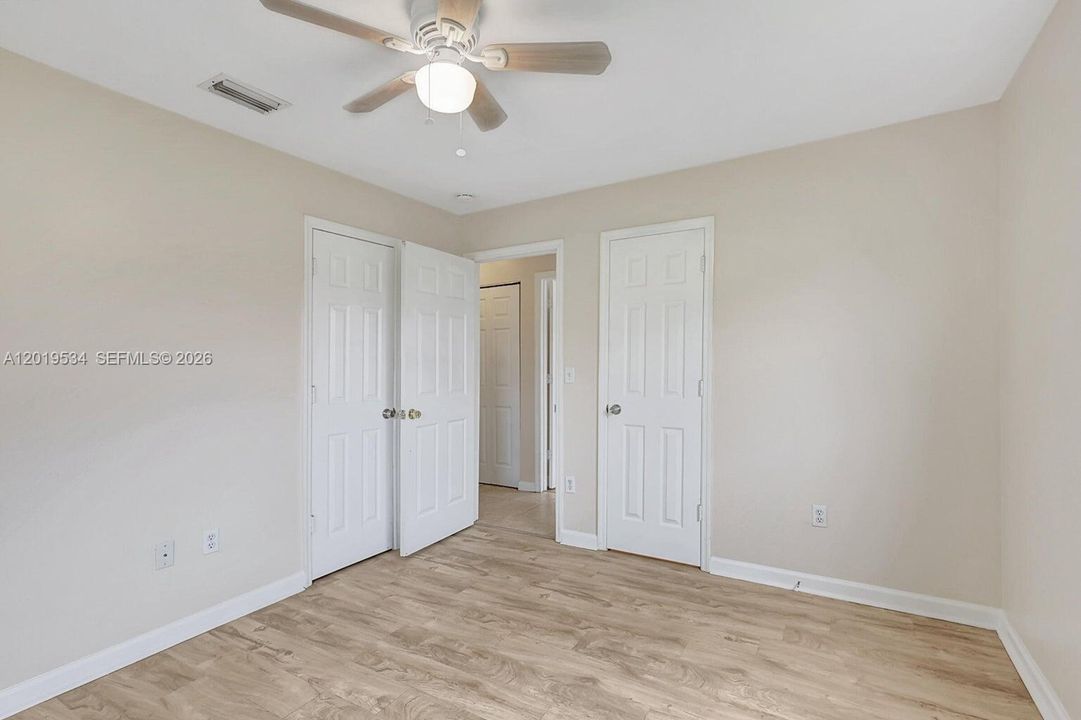 For Rent: $2,100 (2 beds, 2 baths, 800 Square Feet)