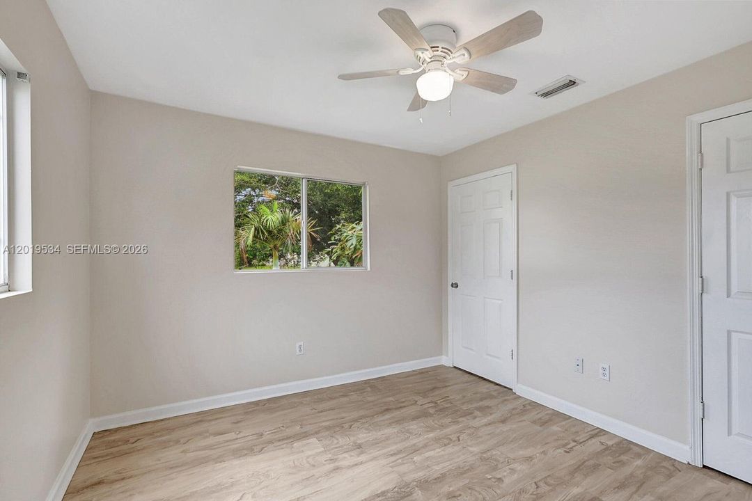 For Rent: $2,100 (2 beds, 2 baths, 800 Square Feet)