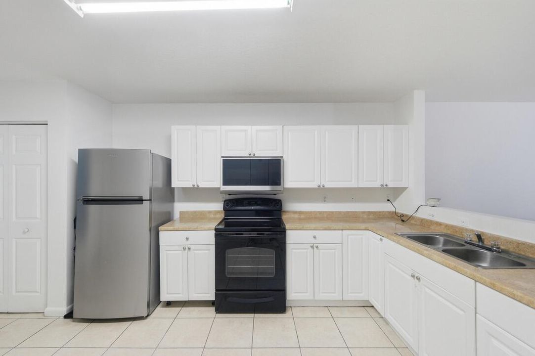53D20627-322E-4BD5-BB67-28B643753025_1_1