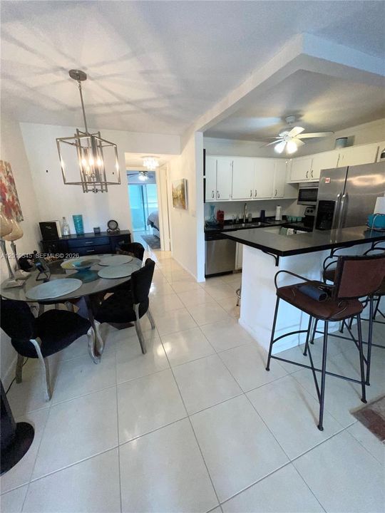 For Sale: $65,000 (1 beds, 1 baths, 570 Square Feet)