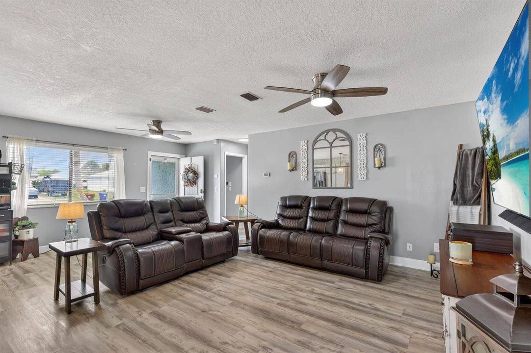 11-web-or-mls-5P1A3597