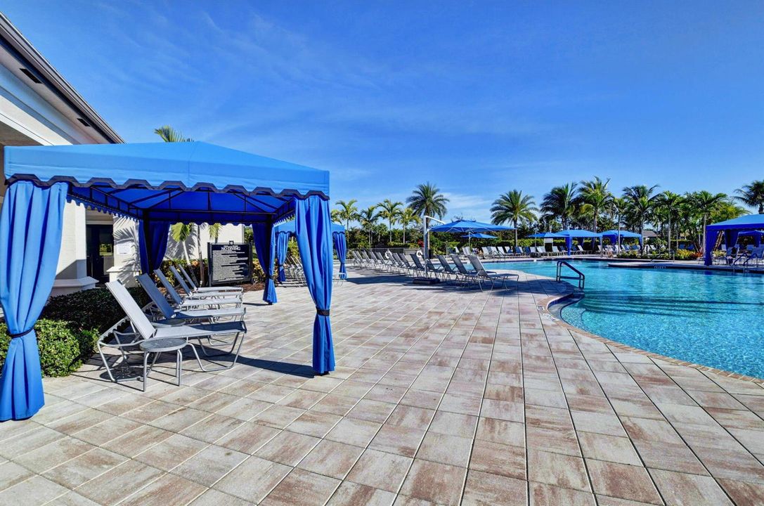 105-web-or-mls-092_valencia bay (37)