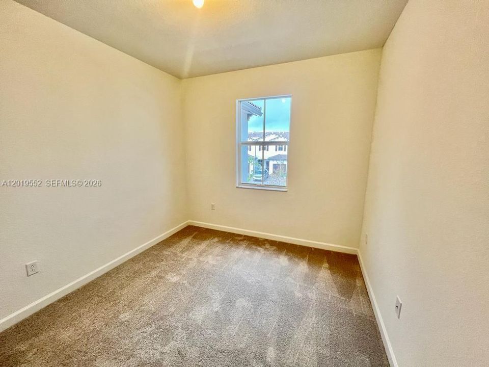 For Sale: $420,000 (3 beds, 2 baths, 1442 Square Feet)