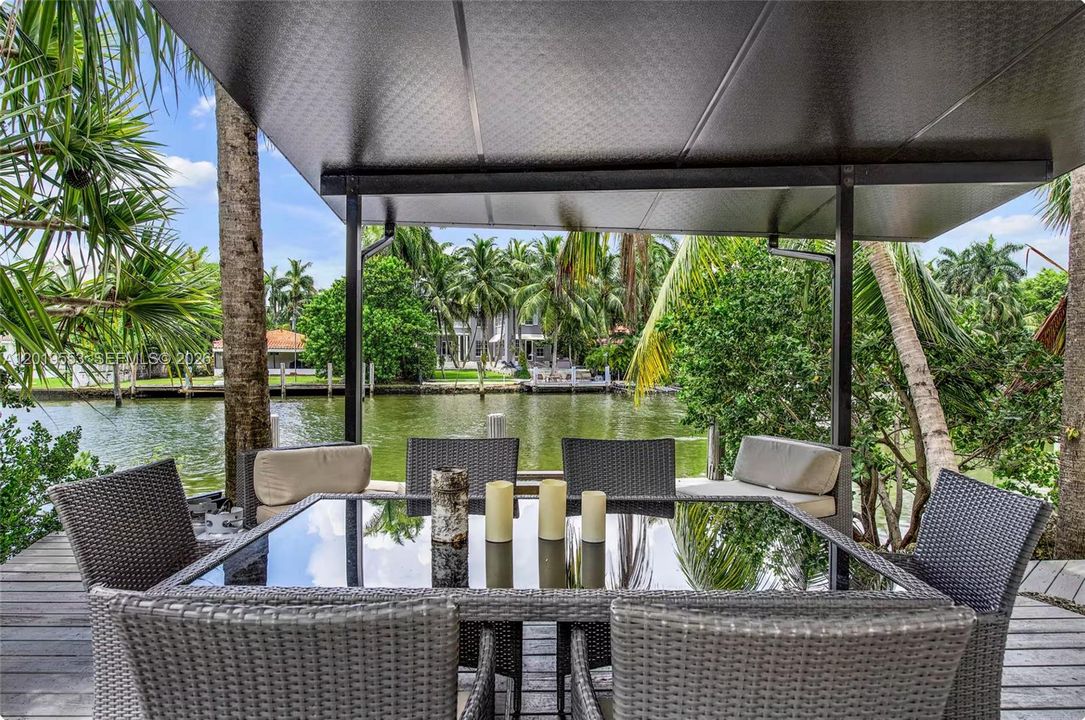 For Sale: $7,900,000 (5 beds, 4 baths, 3255 Square Feet)