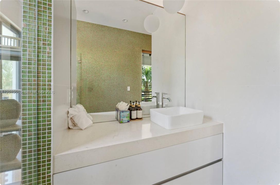 Bathroom 4