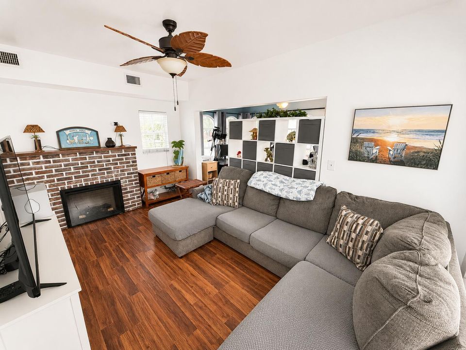 429 Greenbriar Dr. Lake Park, FL 33403