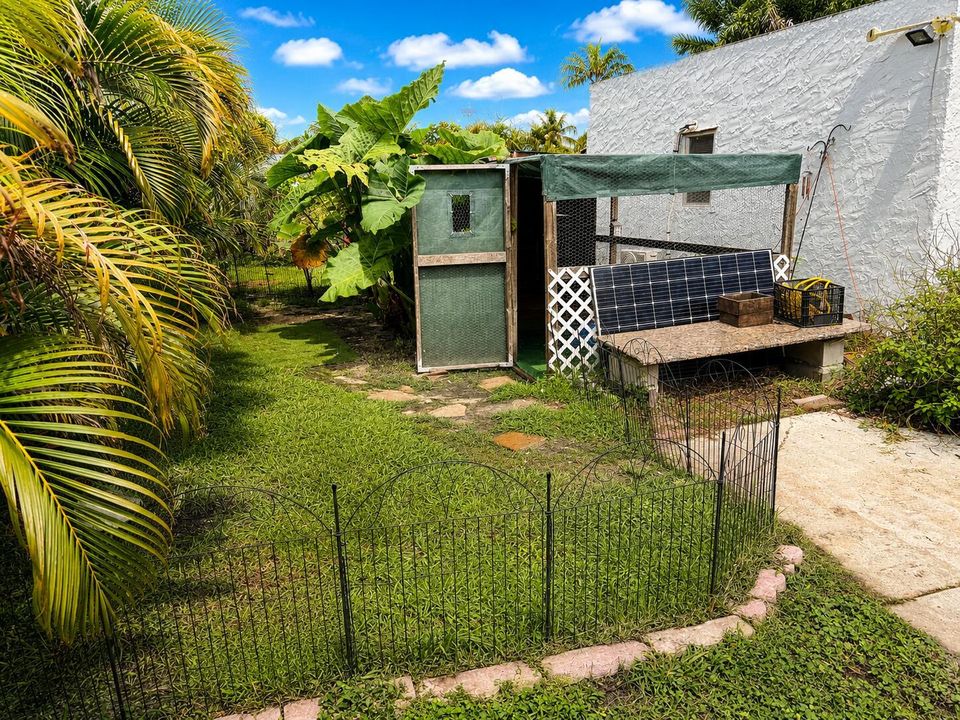 429 Greenbriar Dr. Lake Park, FL 33403