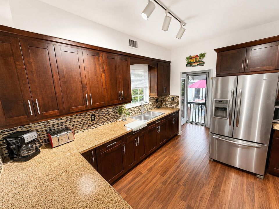 429 Greenbriar Dr. Lake Park, FL 33403