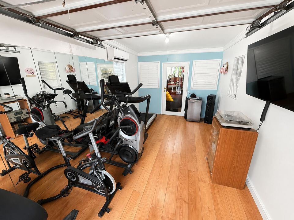 429 Greenbriar Dr. Lake Park, FL 33403