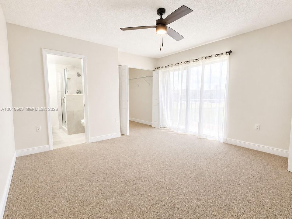 For Sale: $285,000 (2 beds, 2 baths, 1288 Square Feet)