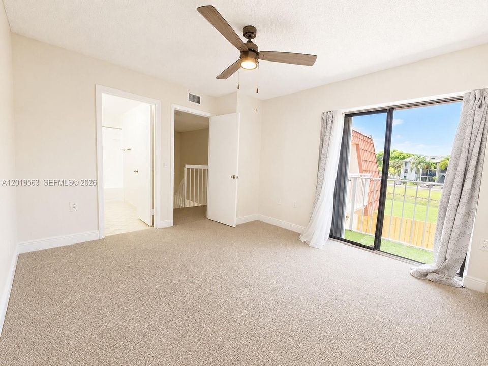 For Sale: $285,000 (2 beds, 2 baths, 1288 Square Feet)