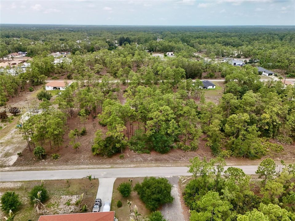 待售: $29,000 (0.50 acres)